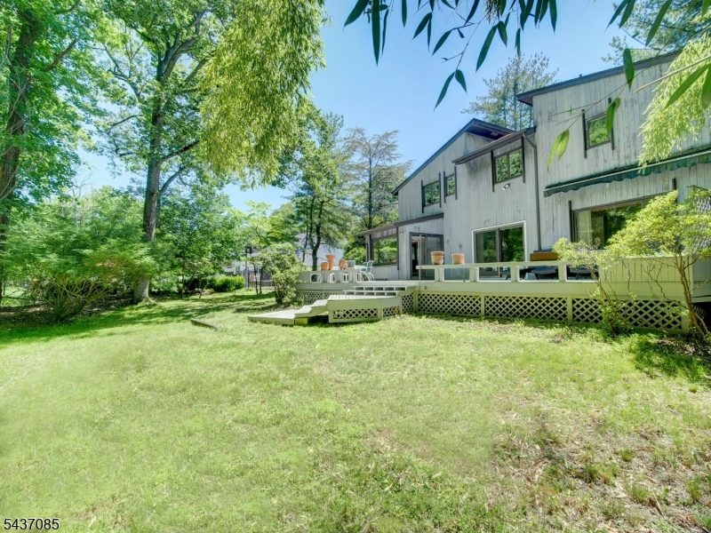943 Sunset Ridge Bridgewater, NJ 08807 - Photo 24 of 26