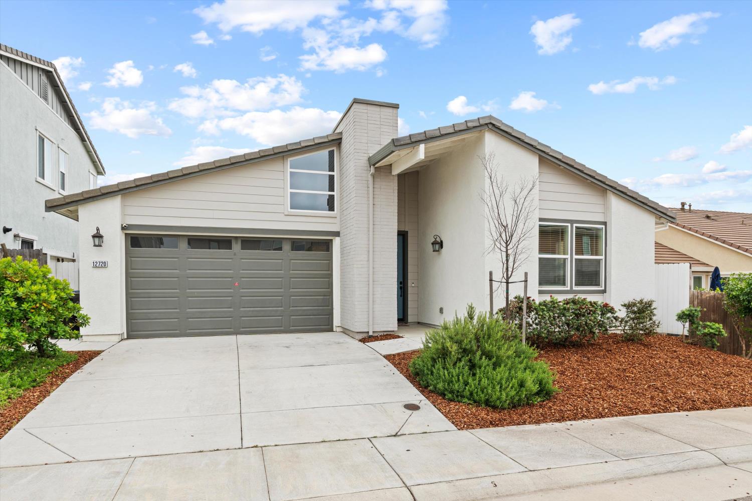 12720 Seahaven Way Rancho Cordova, CA 95742 - Photo 2 of 29
