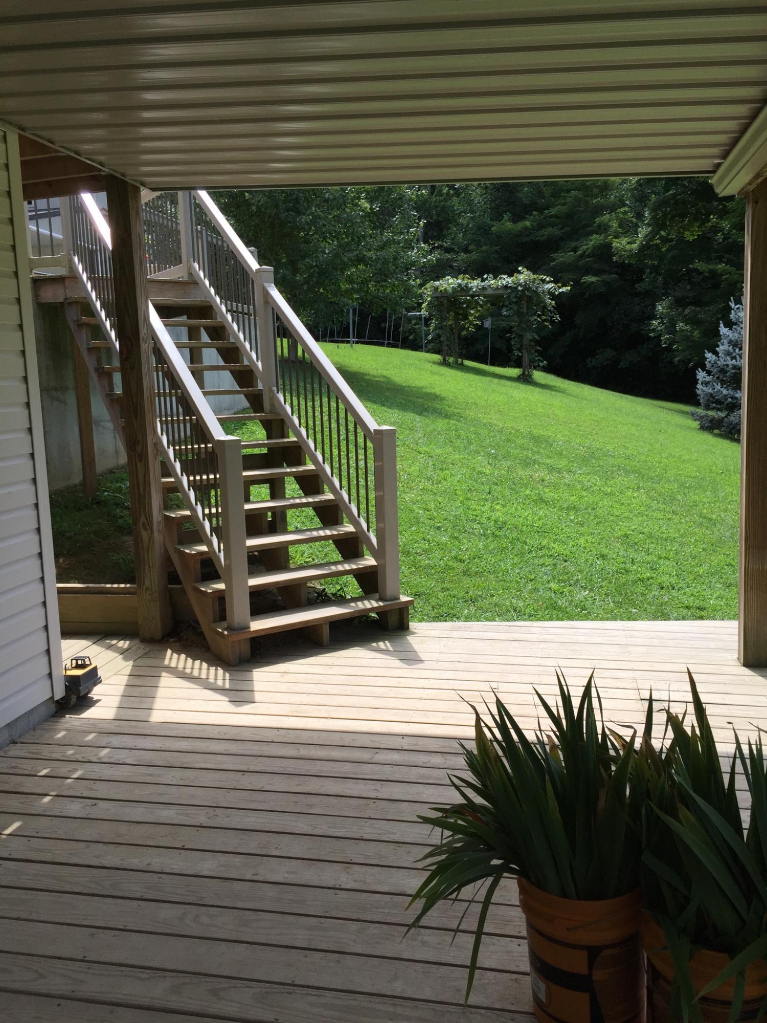1502 Pine Top Road Bainbridge, OH 45612 - Photo 18 of 59