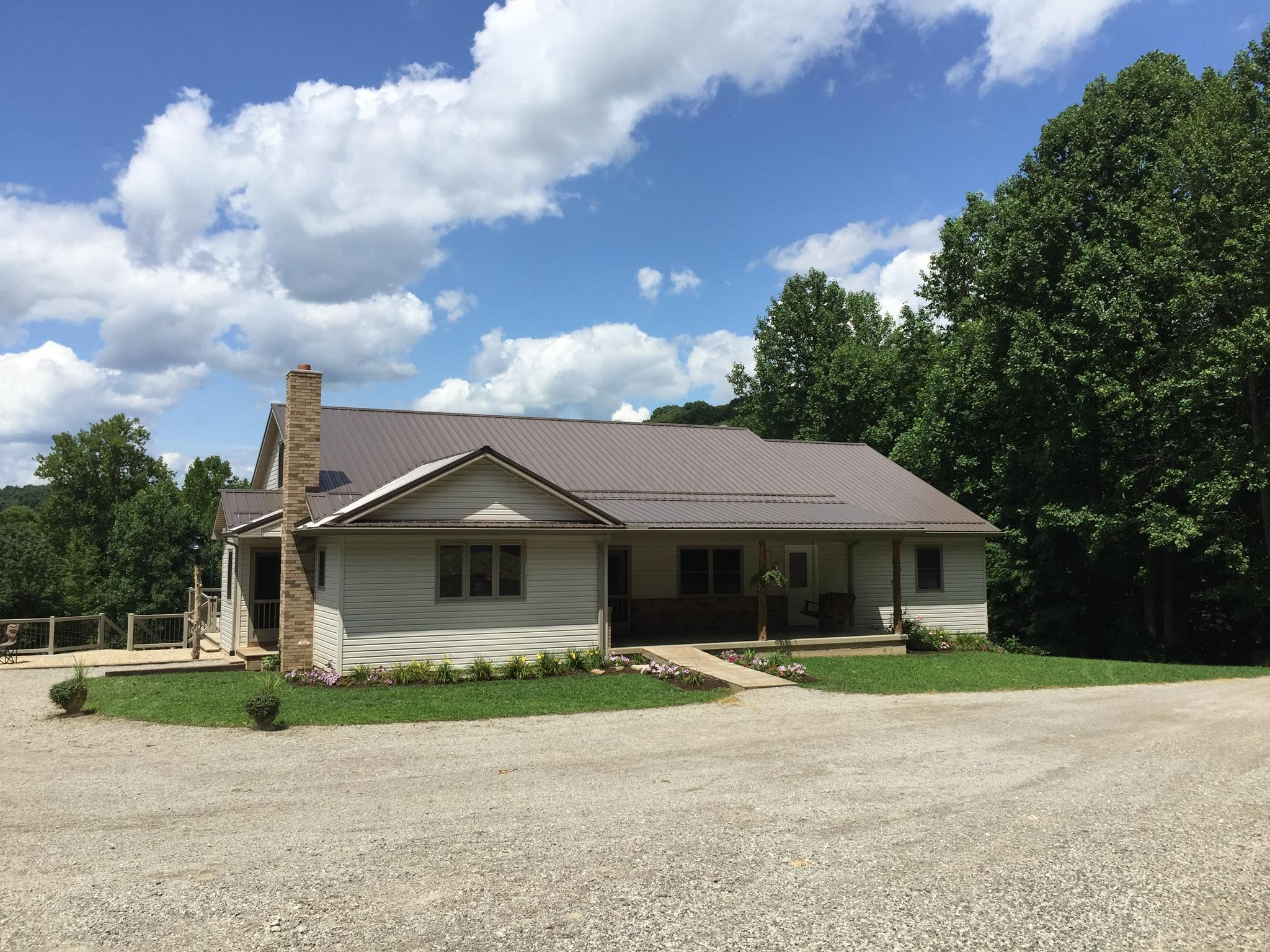1502 Pine Top Road Bainbridge, OH 45612 - Photo 3 of 59
