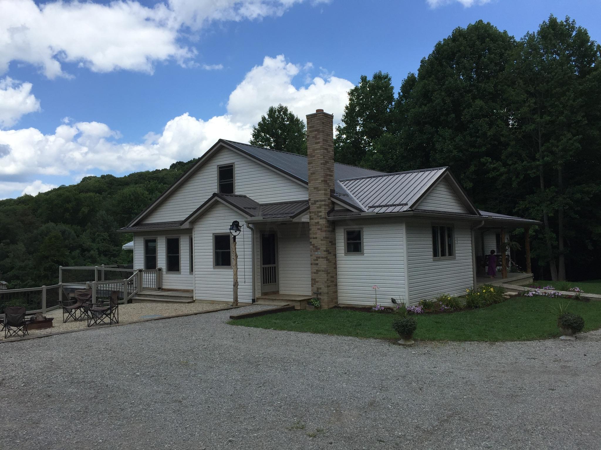 1502 Pine Top Road Bainbridge, OH 45612 - Photo 5 of 59