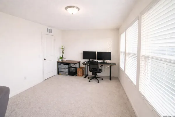 $2,200 | 14374 Elkhorn Crest, San Antonio, TX 78253