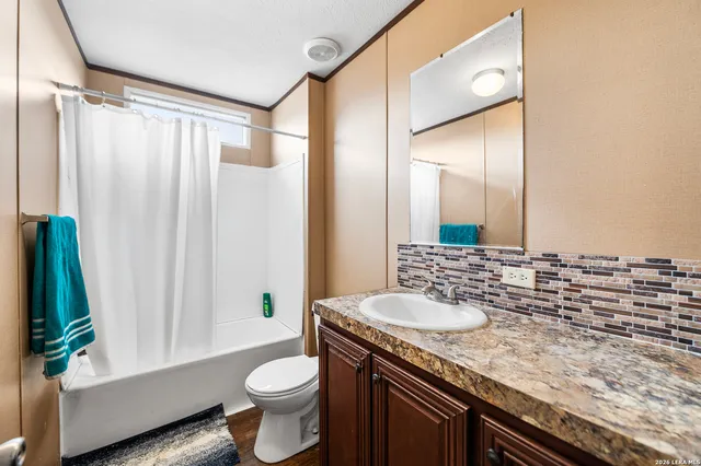 $235,000 | 3814 New Mathis Road, Elmendorf, TX 78112