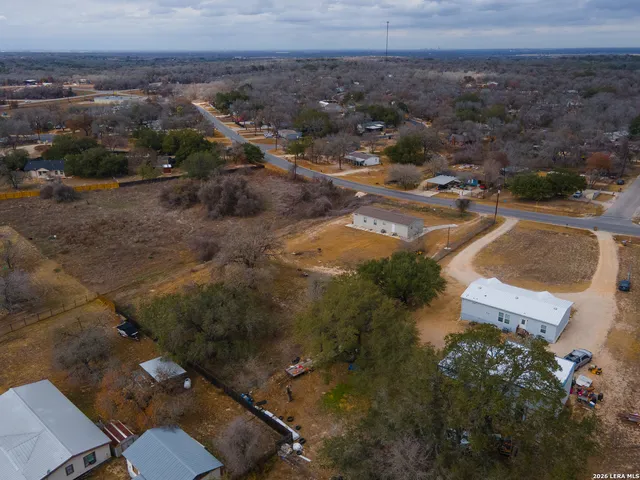 $235,000 | 3814 New Mathis Road, Elmendorf, TX 78112