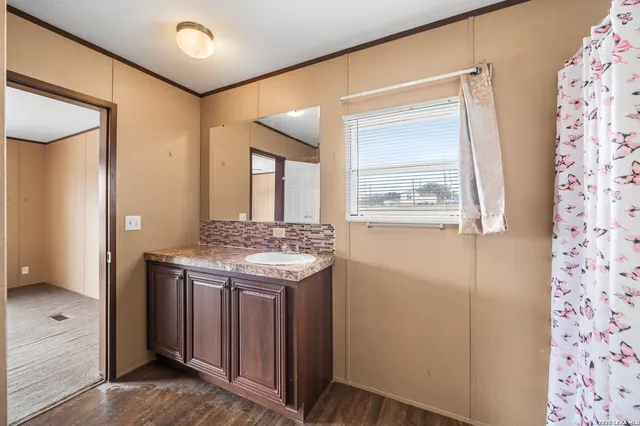 $235,000 | 3814 New Mathis Road, Elmendorf, TX 78112