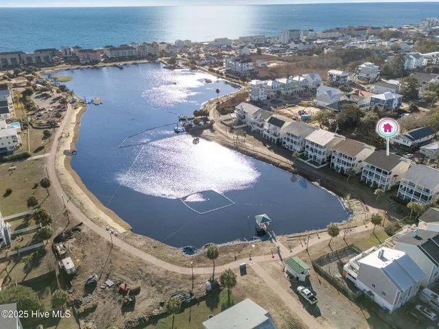 $2,000 | 314 Columbia Avenue, Unit 2, Carolina Beach, NC 28428