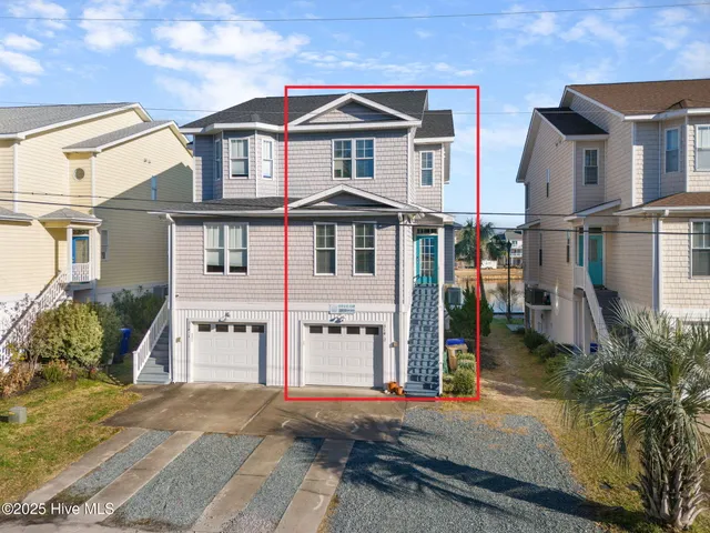 $2,000 | 314 Columbia Avenue, Unit 2, Carolina Beach, NC 28428