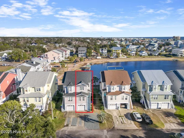 $2,000 | 314 Columbia Avenue, Unit 2, Carolina Beach, NC 28428