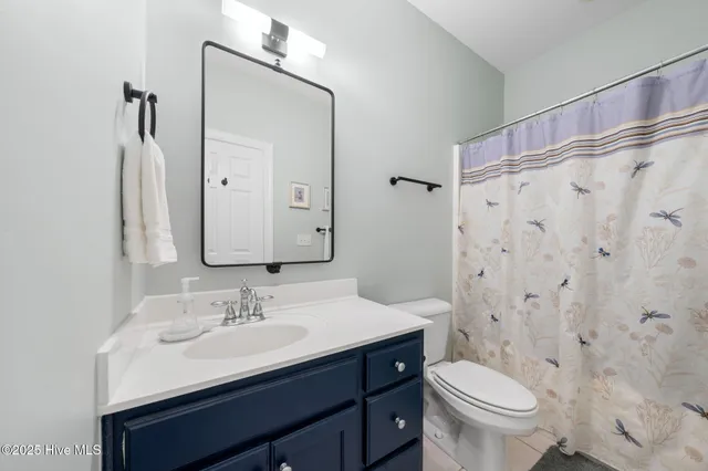 $2,000 | 314 Columbia Avenue, Unit 2, Carolina Beach, NC 28428