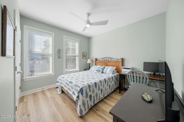 $2,000 | 314 Columbia Avenue, Unit 2, Carolina Beach, NC 28428