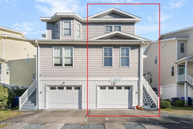 $2,000 | 314 Columbia Avenue, Unit 2, Carolina Beach, NC 28428