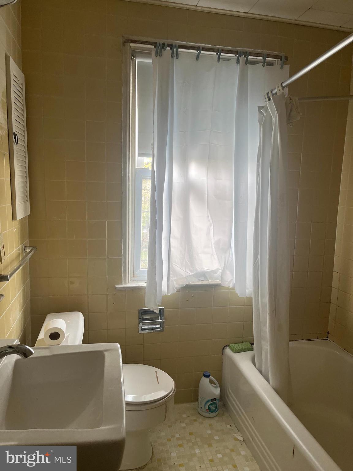 360 Marydell Road Baltimore, MD 21229 - Photo 17 of 22