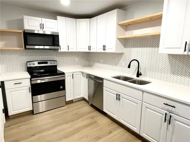 $1,895 | 359 Mimosa Drive, Buford, GA 30518