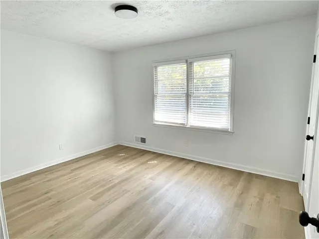 $1,895 | 359 Mimosa Drive, Buford, GA 30518