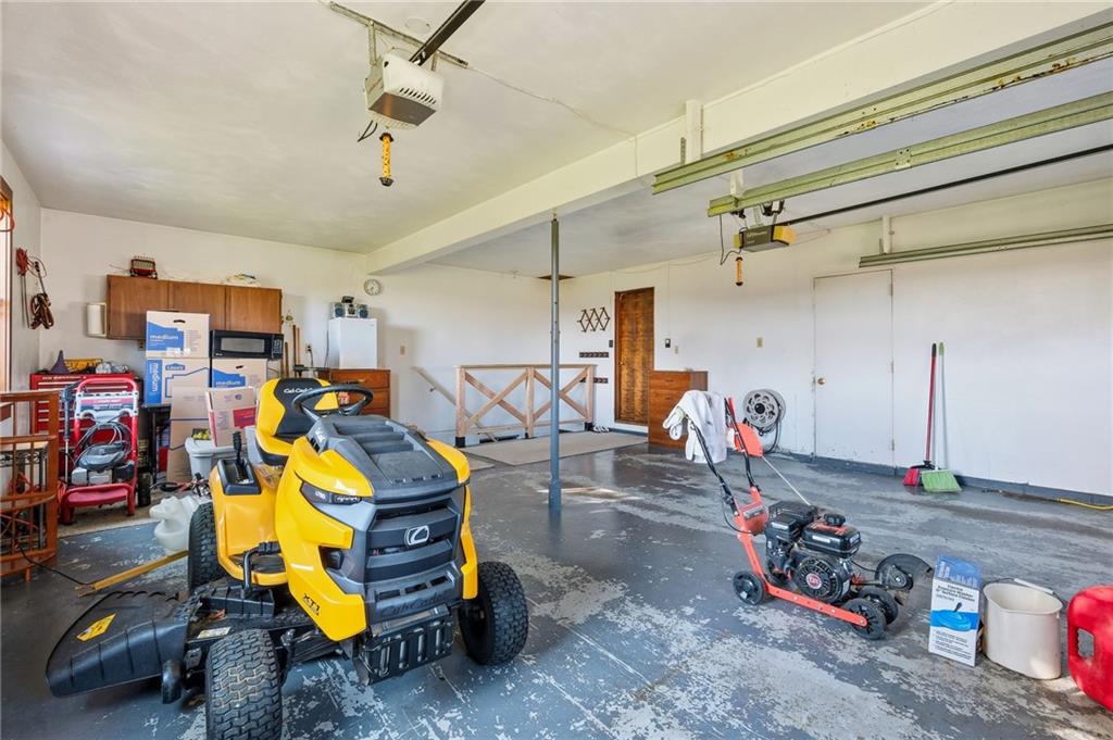 127 East Buffalo Church Road Washington, PA 15301 - Photo 23 of 33 a view of a room with gym equipment