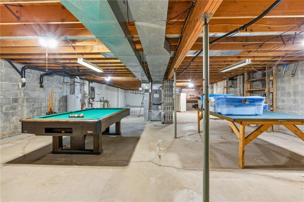 127 East Buffalo Church Road Washington, PA 15301 - Photo 26 of 33 a lawn chairs sitting in patio of a house