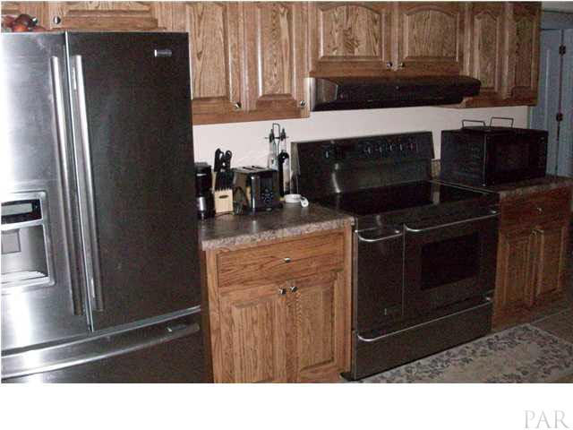 7586 Killam Road Century, FL 32535 - Photo 12 of 24