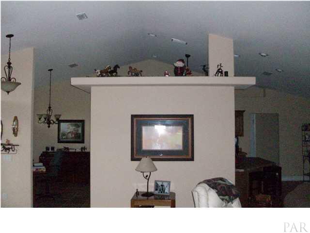 7586 Killam Road Century, FL 32535 - Photo 5 of 24