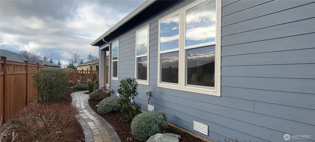 $619,000 | 18106 151st Street East, Bonney Lake, WA 98391