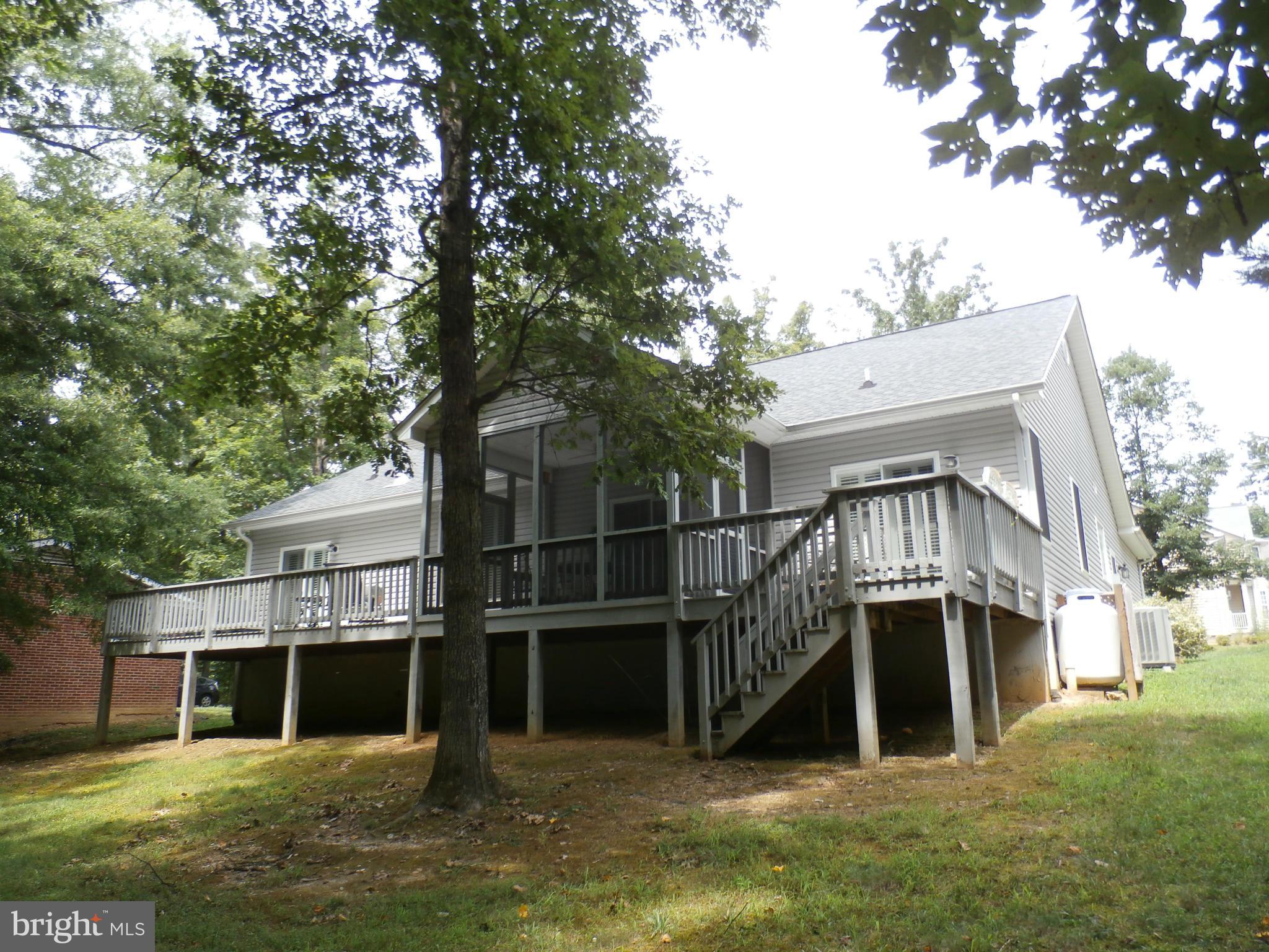 308 Battlefield Road Locust Grove, VA 22508 - Photo 4 of 23 Exterior (Rear)