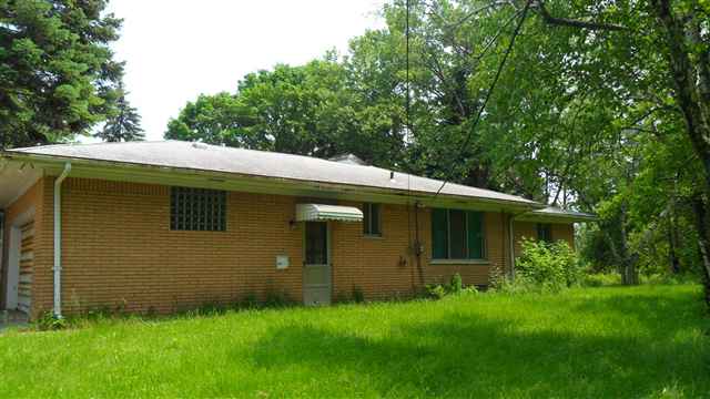 36607 Utica Road Clinton Township, MI 48035 - Photo 2 of 6 31060254-1.JPG