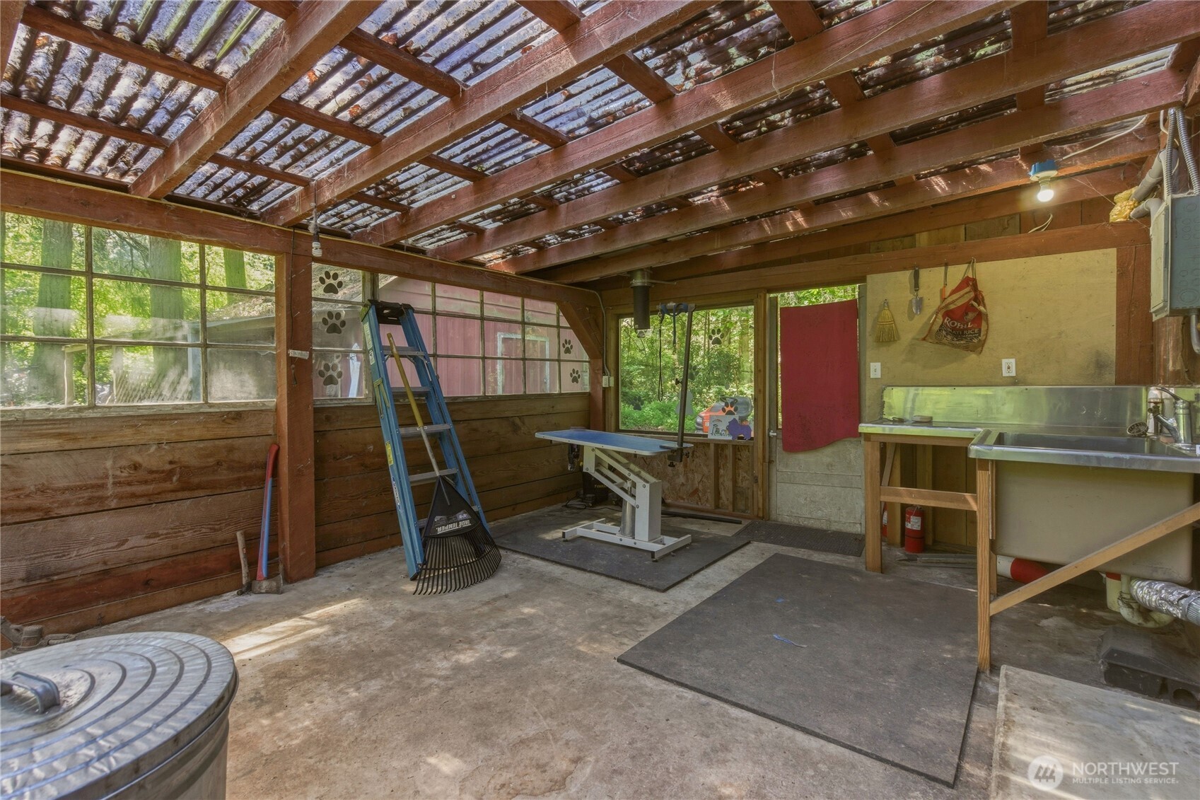 3511 Quade Road Clinton, WA 98236 - Photo 29 of 40