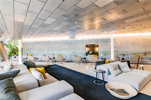 $13,500,000 | 2675 South Bayshore Drive, Unit 1601S, Miami, FL 33133