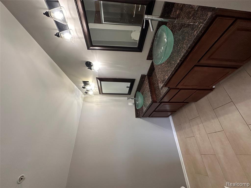 4240 Maple Street Dearborn, MI 48126 - Photo 9 of 12