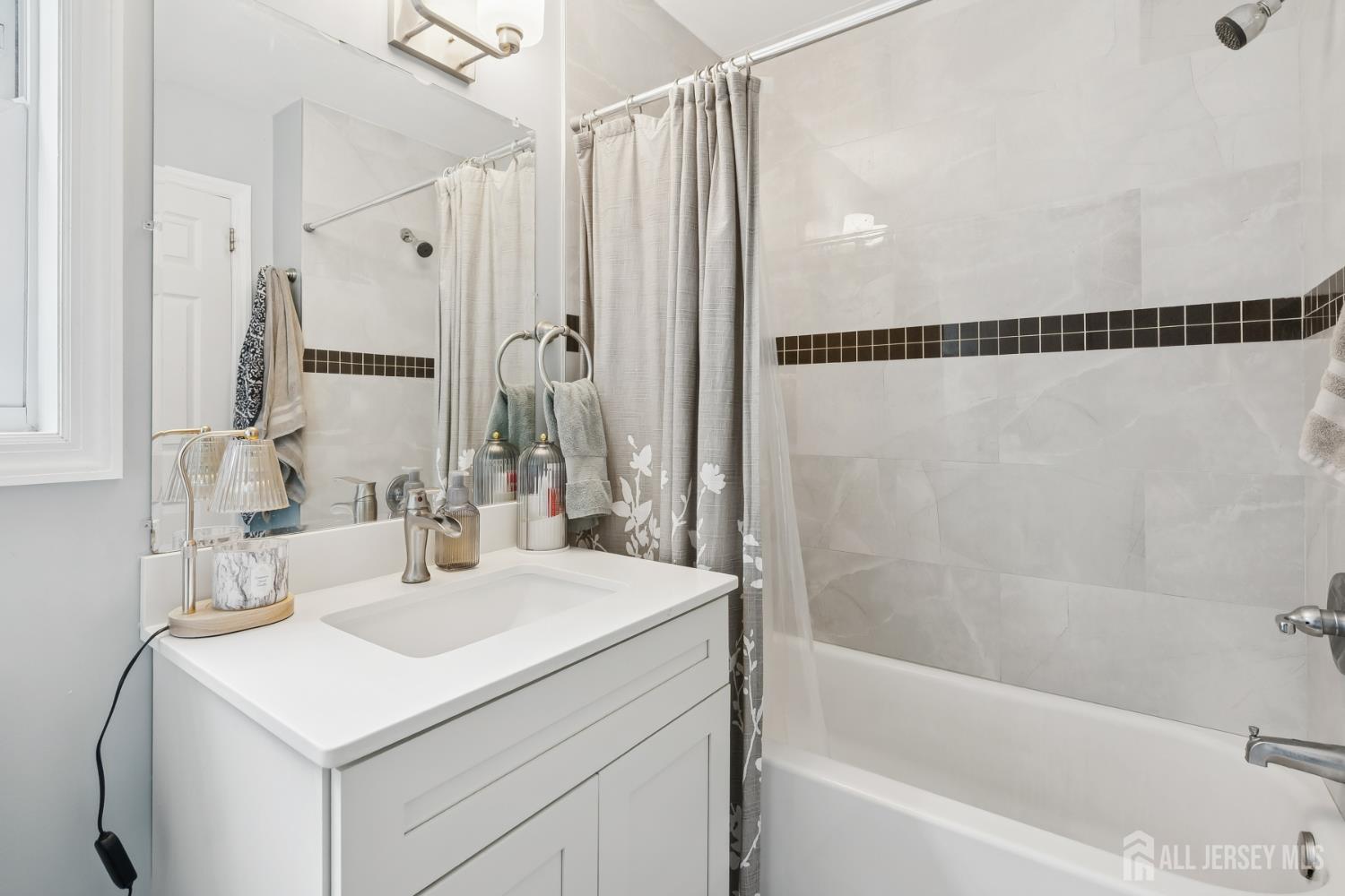 705 Front Street Dunellen, NJ 08812 - Photo 15 of 21