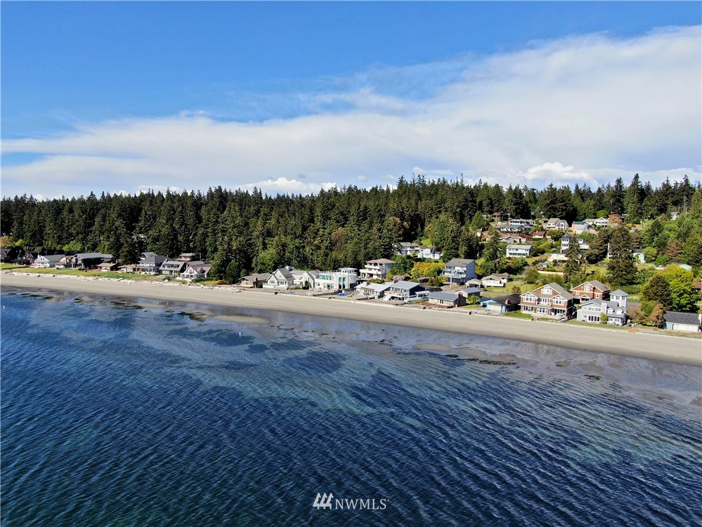 5921 Mutiny Bay Road Freeland, WA 98249 - Photo 5 of 40