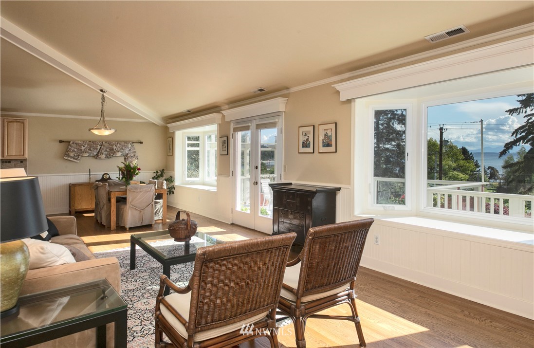 5921 Mutiny Bay Road Freeland, WA 98249 - Photo 8 of 40