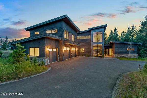 $5,500,000 | 5941 South Gozzer Road, Harrison, ID 83833