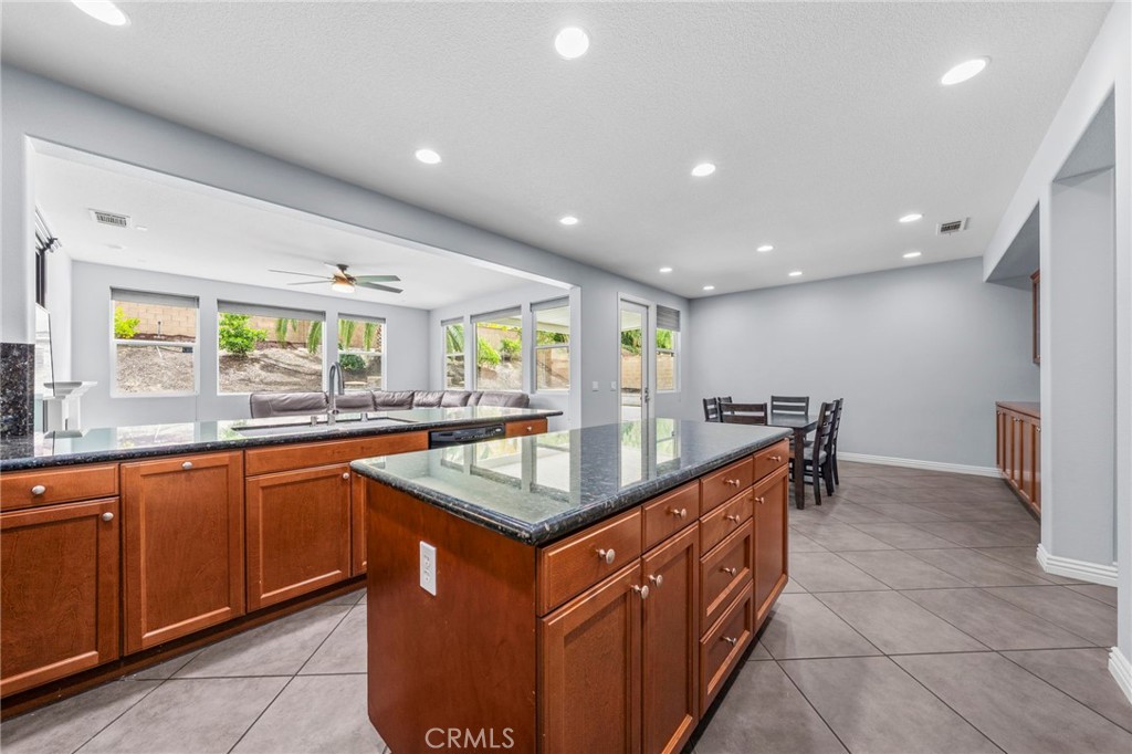 25614 Red Hawk Road Corona, CA 92883 - Photo 15 of 64