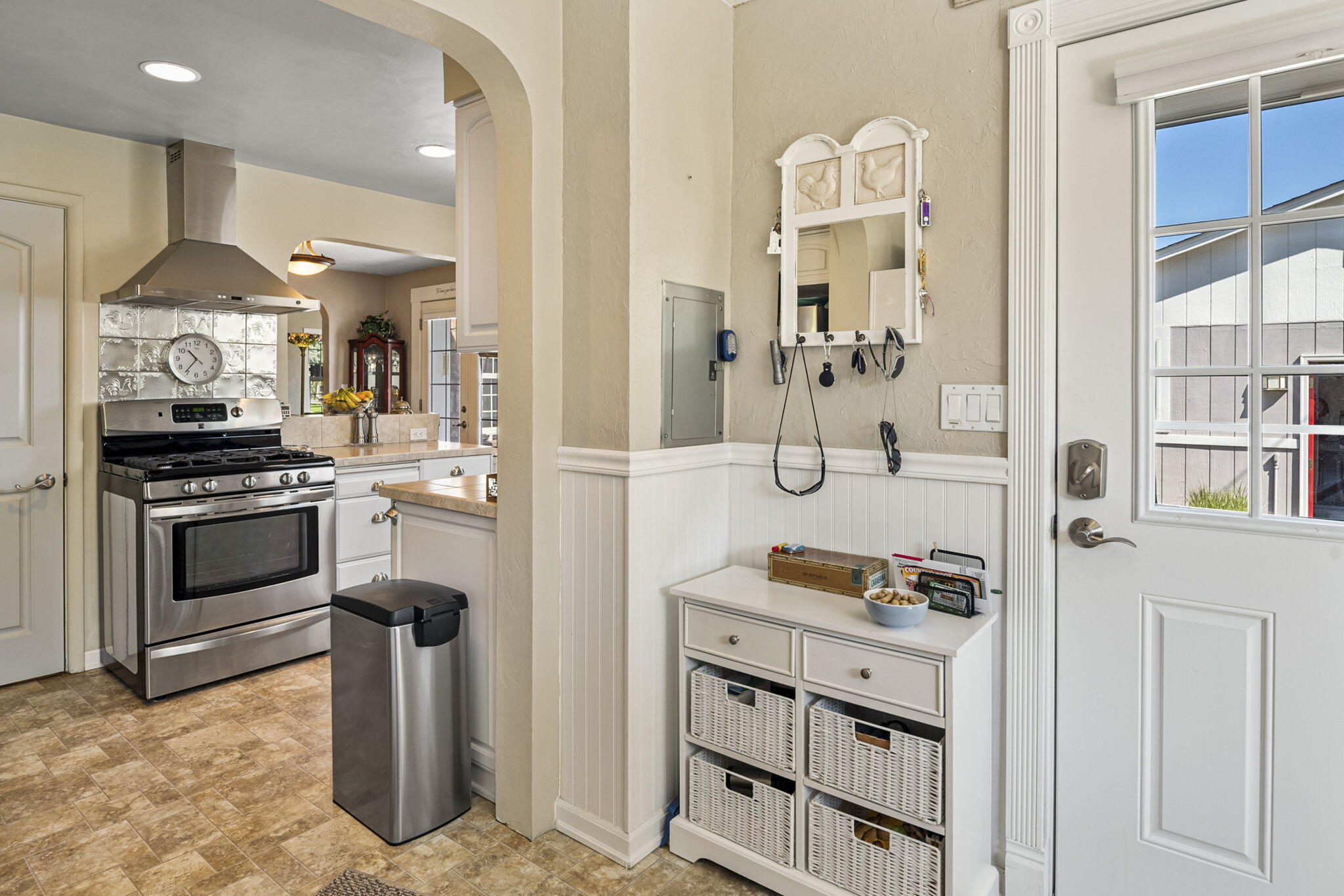 234 Southwest 9th Street Redmond, OR 97756 - Photo 19 of 53 19-web-or-mls-234 SW 9th St, Redmond-19