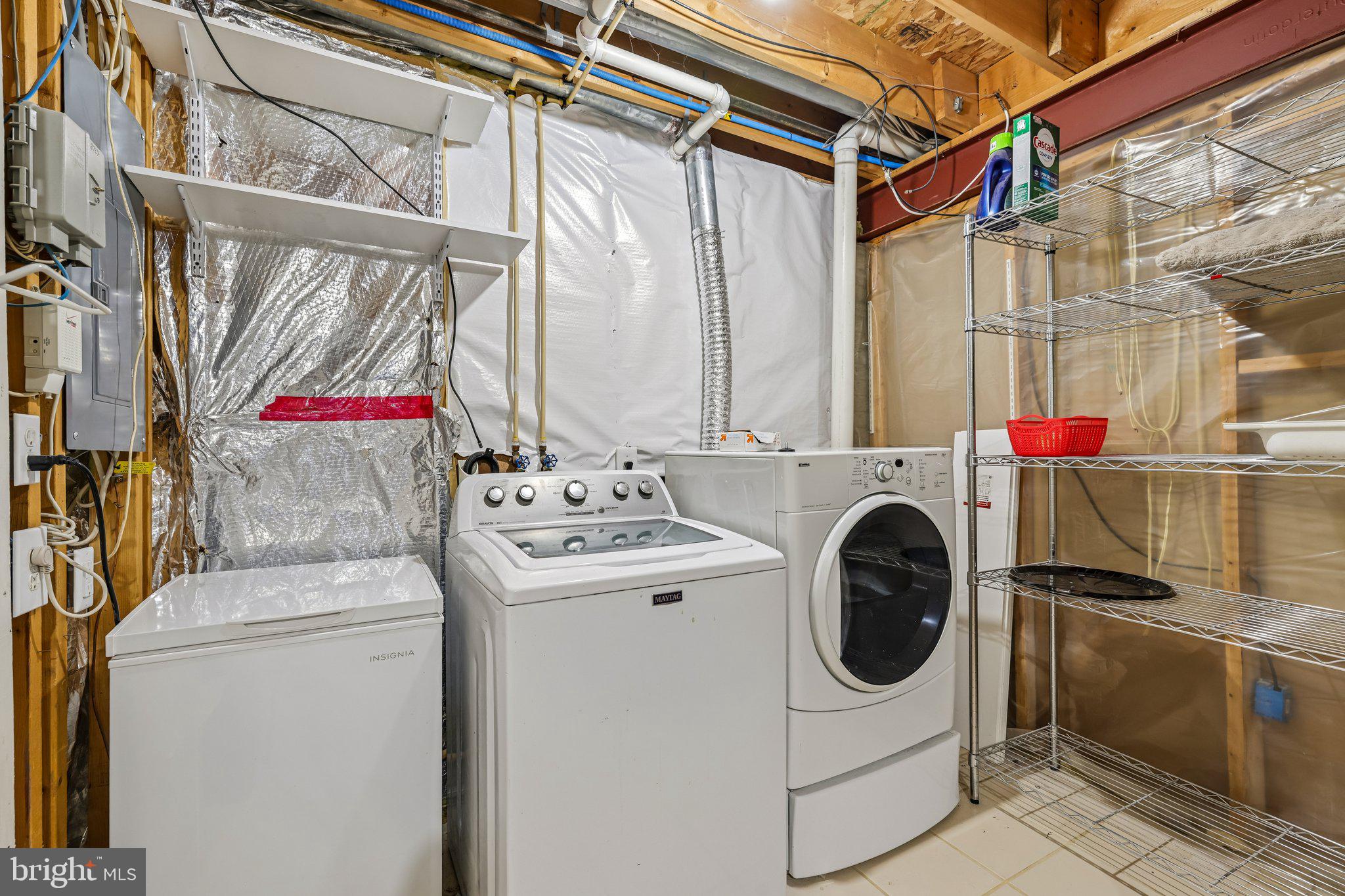 8727 Thornbrook Drive Odenton, MD 21113 - Photo 31 of 40 a utility room with dryer and washer