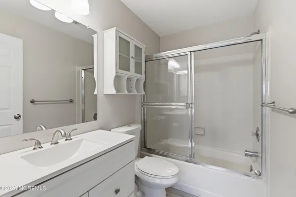$3,000 | 5 Whistler Drive, Unit 8, Freehold, NJ 07728