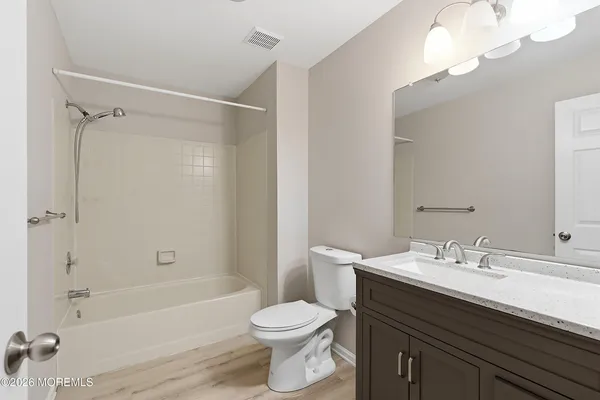$3,000 | 5 Whistler Drive, Unit 8, Freehold, NJ 07728