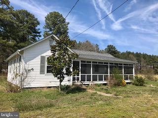 1280 Skipjack Road Kinsale, VA 22488 - Photo 5 of 22 1280 Skipjack Cottage