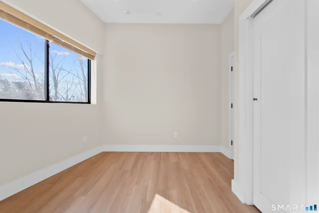 $2,900 | 937 Post Road, Unit 3A, Fairfield, CT 06824