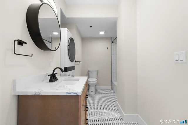 $2,900 | 937 Post Road, Unit 3A, Fairfield, CT 06824