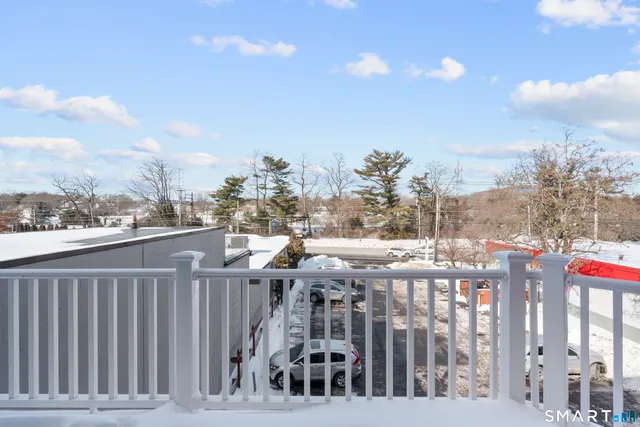 $2,900 | 937 Post Road, Unit 3A, Fairfield, CT 06824