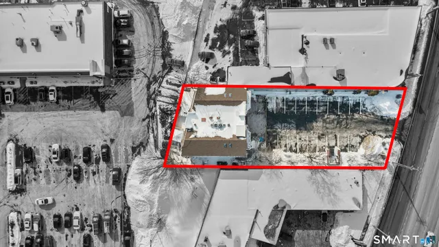 $2,900 | 937 Post Road, Unit 3A, Fairfield, CT 06824