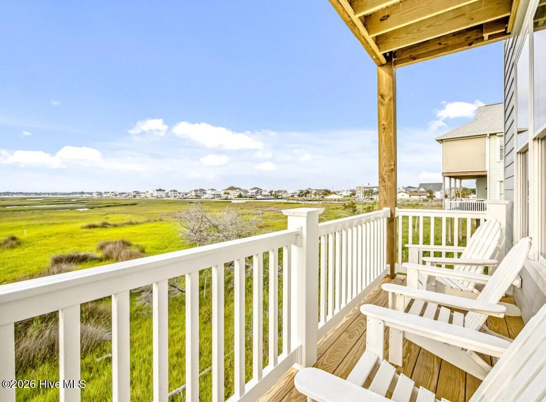 100 Salt Marsh Way Atlantic Beach, NC 28512 - Photo 2 of 39