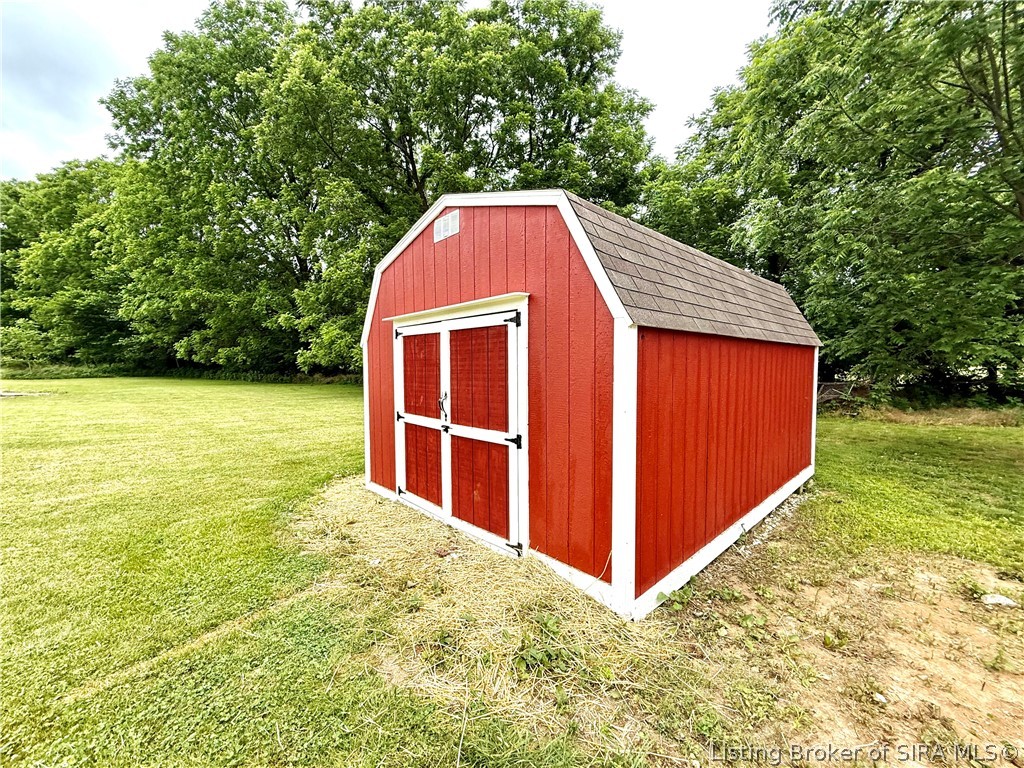 3947 East Dutch Creek Road Pekin, IN 47165 - Photo 40 of 45