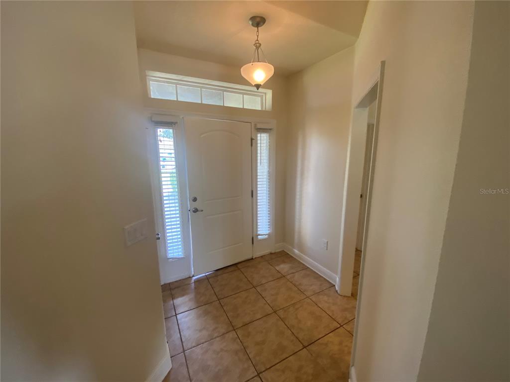 2201 Angel Fish Loop Leesburg, FL 34748 - Photo 2 of 18