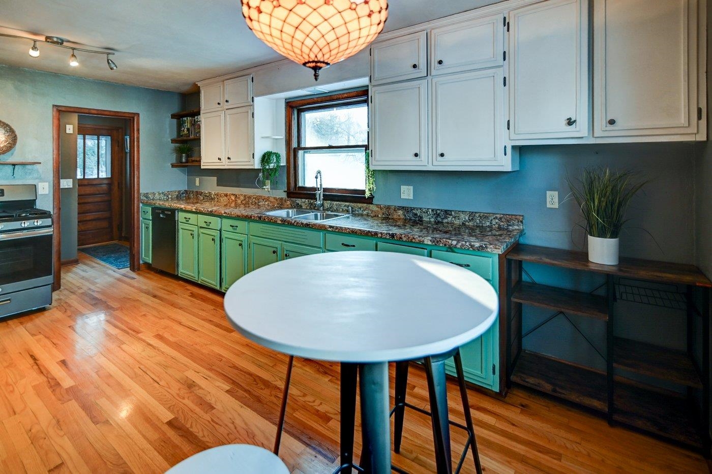 213 Highland Street Mount Horeb, WI 53572 - Photo 12 of 70