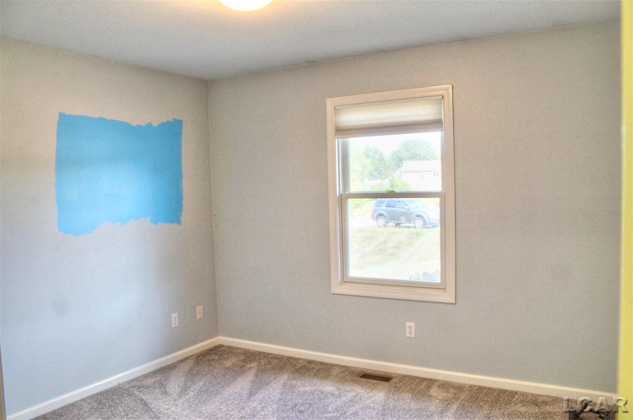 3049 Beaver Creek Ridge Adrian, MI 49221 - Photo 12 of 24 3rd Bedroom