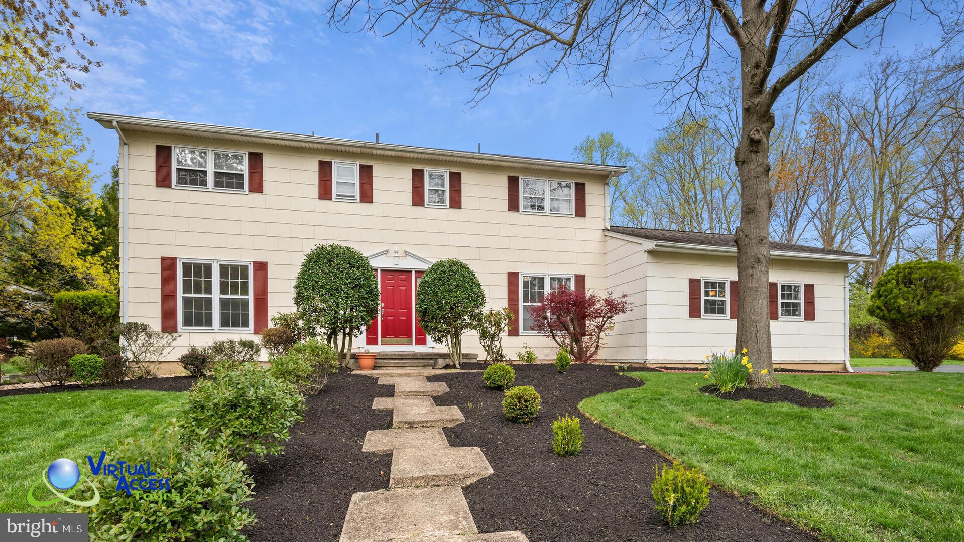 17 Melville Road Princeton Junction, NJ 08550 - Photo 1 of 40 Exterior Front