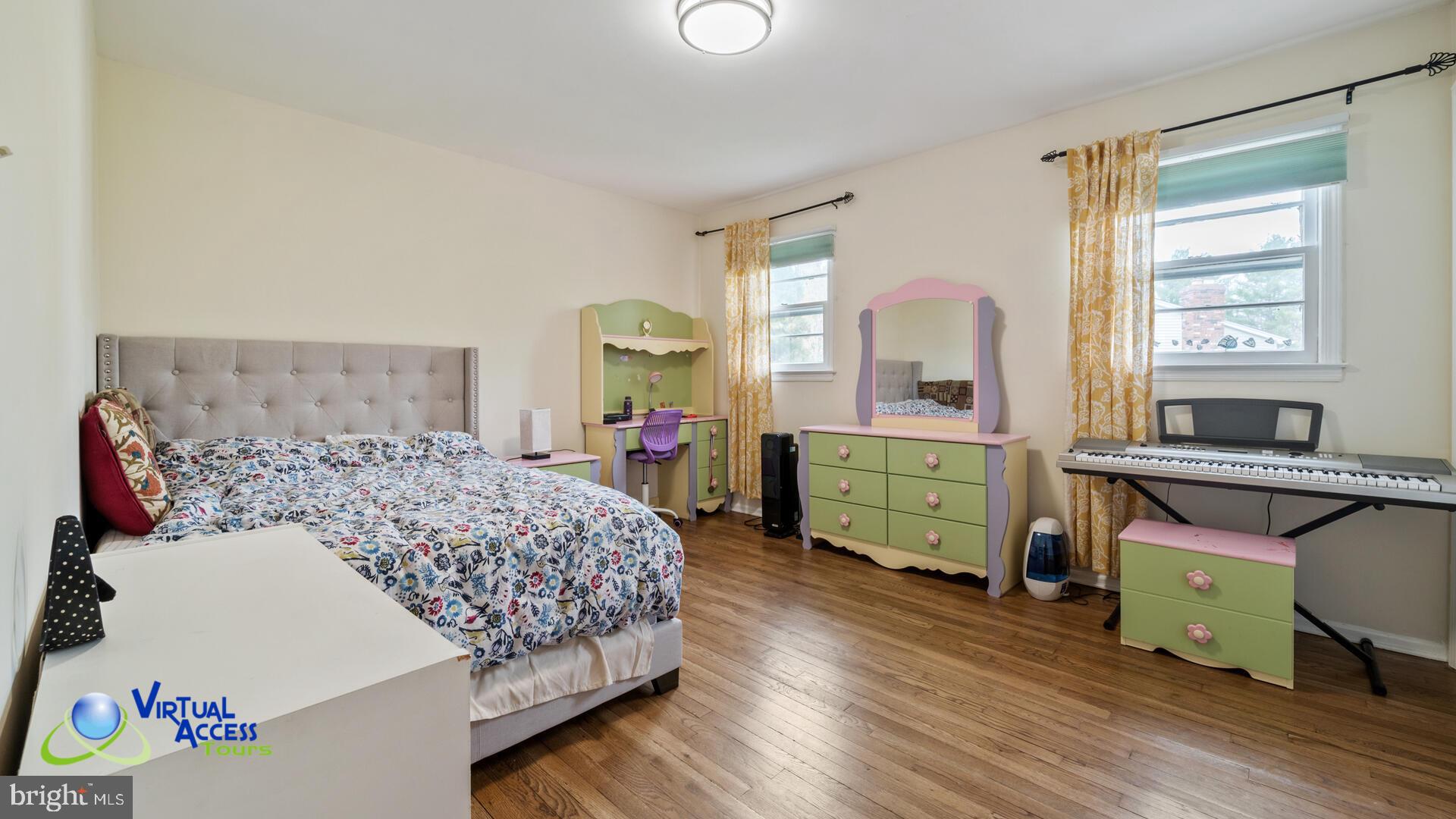 17 Melville Road Princeton Junction, NJ 08550 - Photo 26 of 40 Bedroom 2