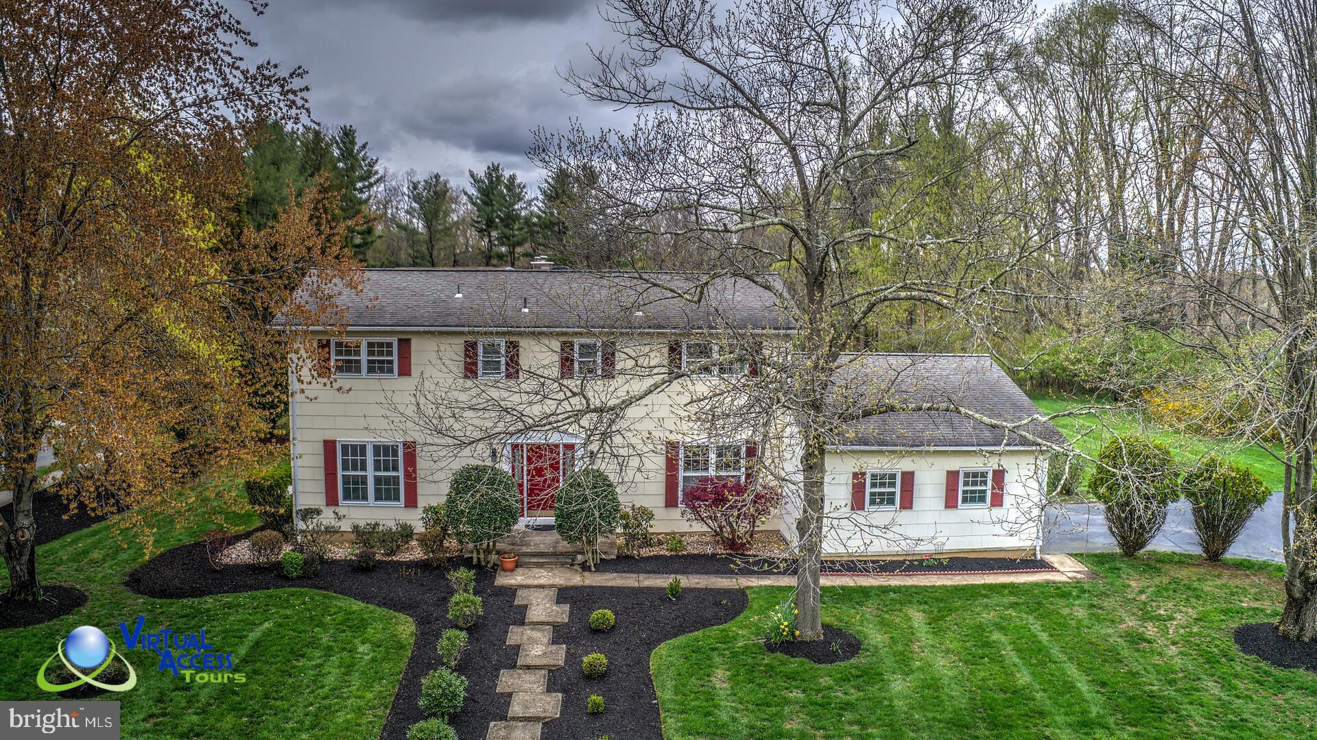 17 Melville Road Princeton Junction, NJ 08550 - Photo 37 of 40 Elevated front view